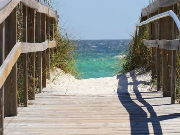Exclusive 4 Bedroom Home Located on Navarre Beach