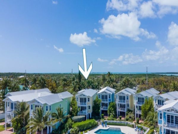 Islamorada Vacation Home Four Bedroom Walk to Beach