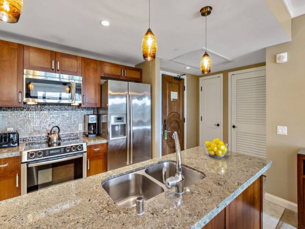 Kaanapali Vacation Condo One Bedroom Ocean Views