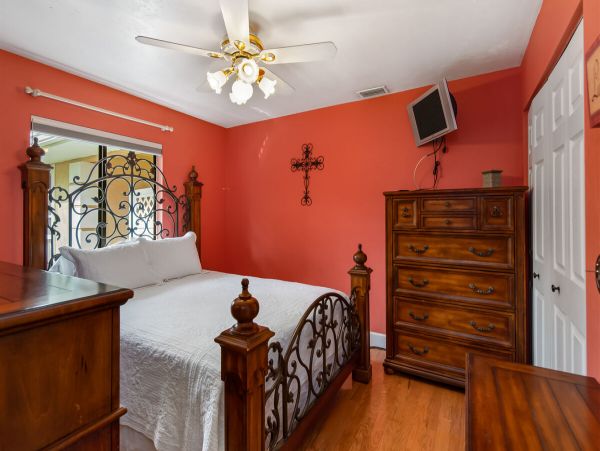 Naples Vacation Home Four Bedroom