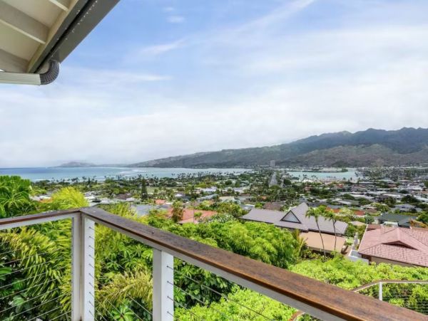 Stunning Honolulu Vacation Villa with Ocean Views & Private Pool