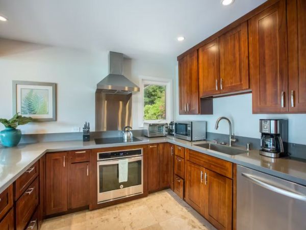 Stunning Honolulu Vacation Villa with Ocean Views & Private Pool