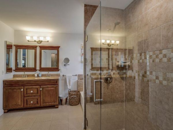 Cape Coral Vacation Home Three Bedroom