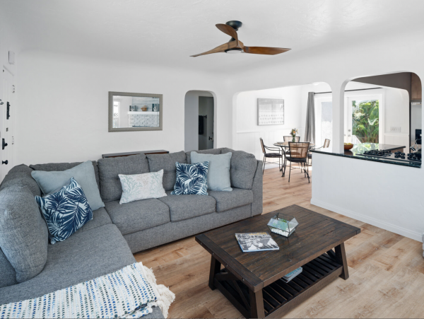 Pacific Beach 2 Bedroom Vacation Cottage Walk to Beach