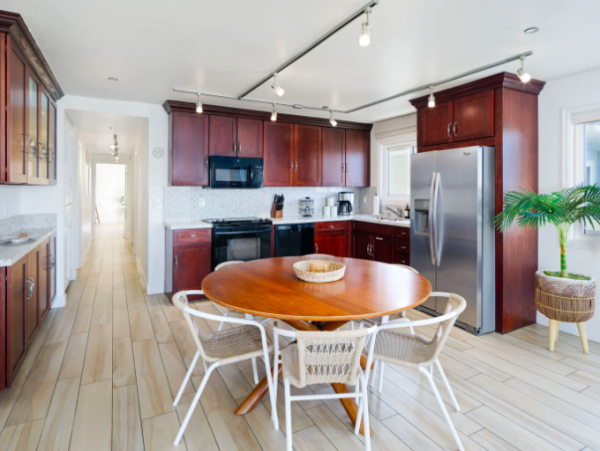 3 Bedroom Condo sleeps 7