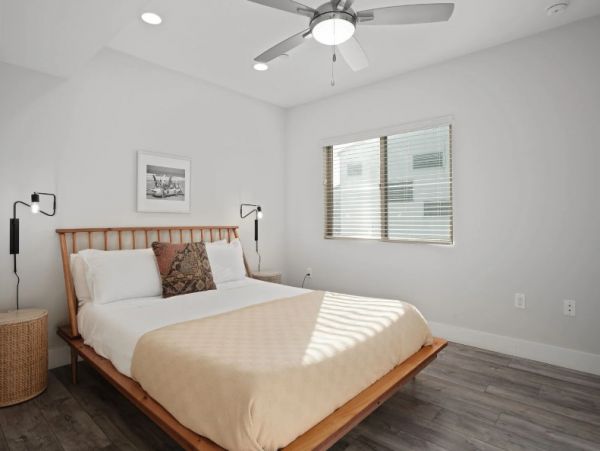 Pacific Beach Vacation Home Five Bedrooms Sleeps Ten Guests
