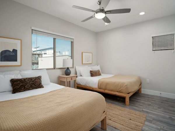 Pacific Beach Vacation Home Five Bedrooms Sleeps Ten Guests