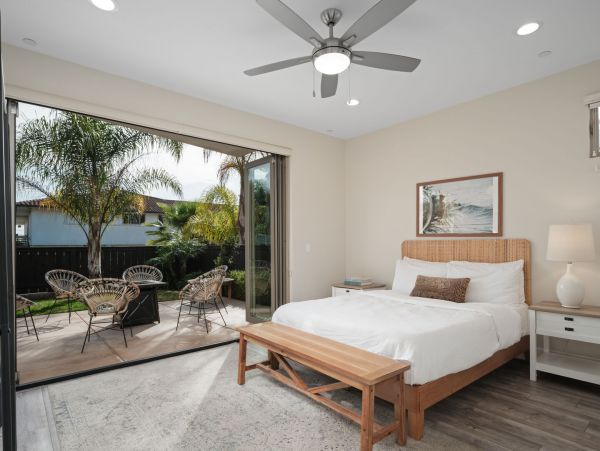 Pacific Beach Vacation Home Five Bedrooms Sleeps Ten Guests