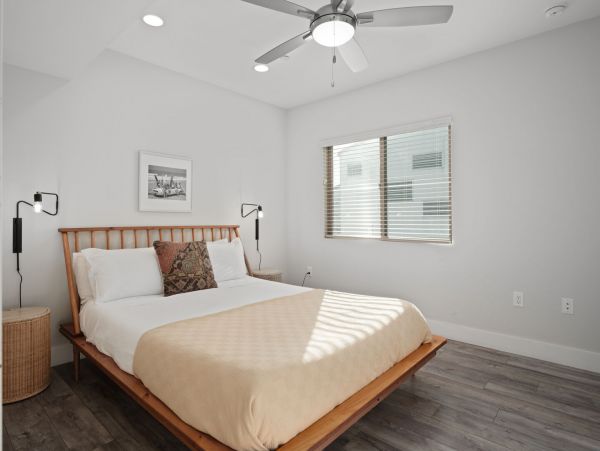 Pacific Beach Vacation Home Five Bedrooms Sleeps Ten Guests