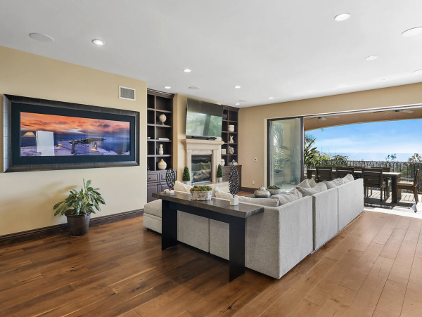 Pacific beach Luxury Estate. Home