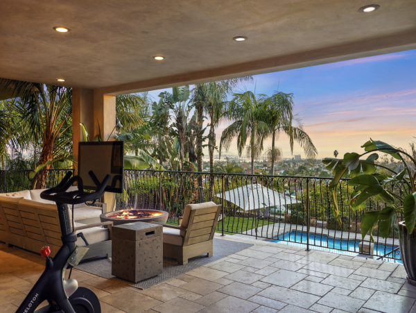 Pacific beach Luxury Estate. Home