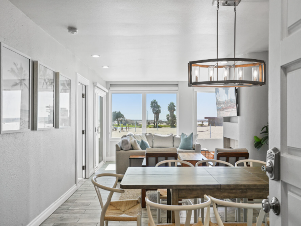 Chic Condo with Amazing Views in Mission Beach