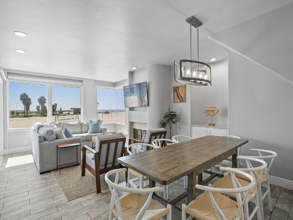 Chic Condo with Amazing Views in Mission Beach