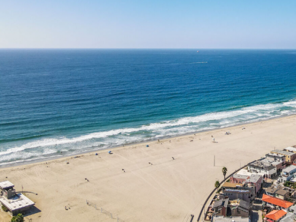 Chic Condo with Amazing Views in Mission Beach