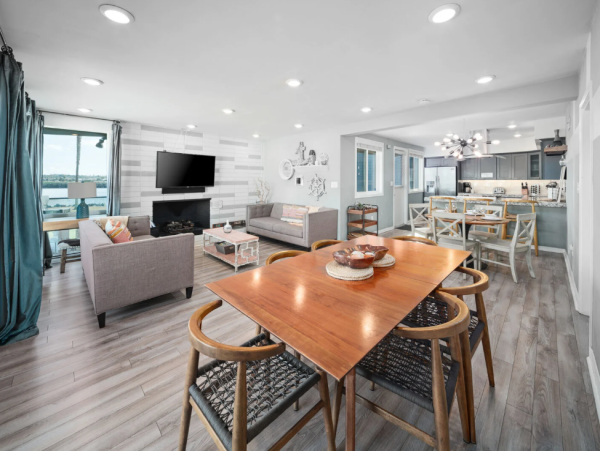 Bayfront Bliss, Spacious Deck with Amazing Water Views