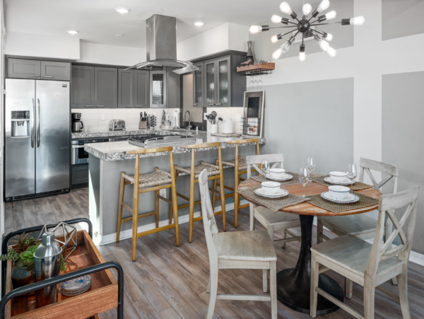 Bayfront Bliss, Spacious Deck with Amazing Water Views