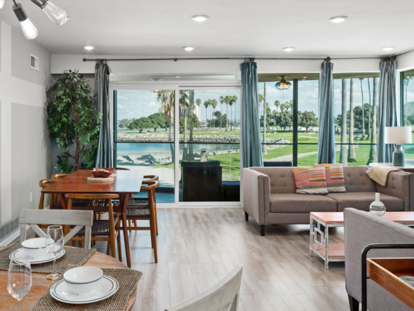 Bayfront Bliss, Spacious Deck with Amazing Water Views