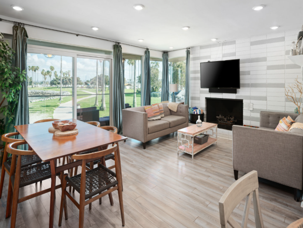 Bayfront Bliss, Spacious Deck with Amazing Water Views