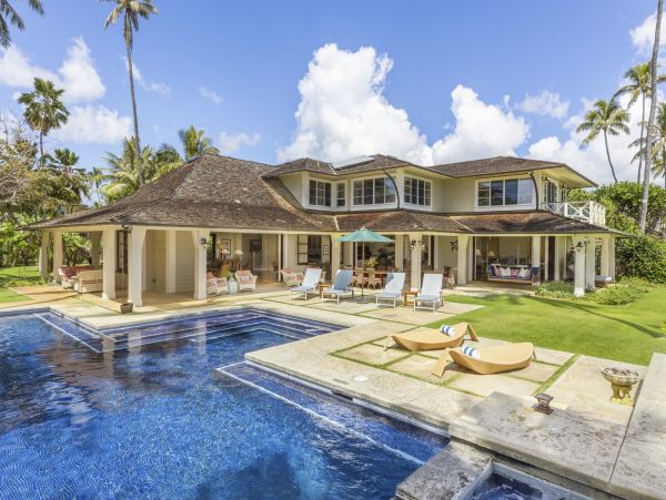 Private Exclusive Oahu Beachfront Estate- Main House Plus Carriage  House