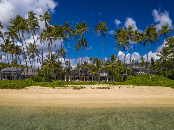 Private Exclusive Oahu Beachfront Estate- Main House Plus Carriage  House