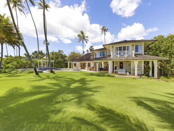 Private Exclusive Oahu Beachfront Estate- Main House Plus Carriage  House