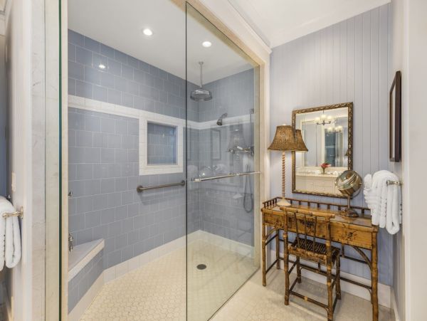 Private Exclusive Oahu Beachfront Estate- Main House Plus Carriage  House