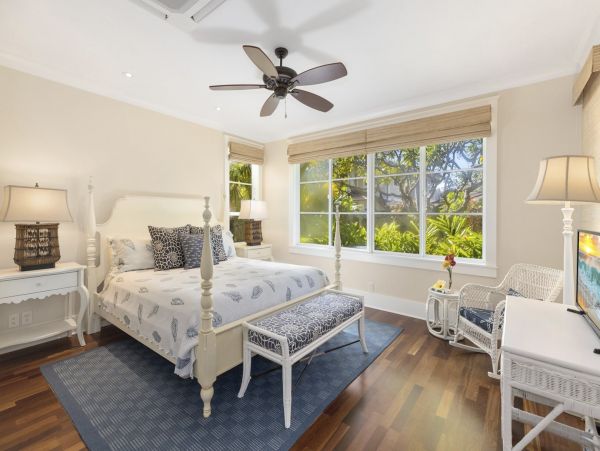 Private Exclusive Oahu Beachfront Estate- Main House Plus Carriage  House