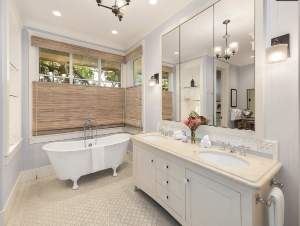 Private Exclusive Oahu Beachfront Estate- Main House Plus Carriage  House