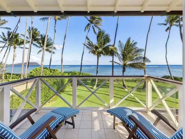 Private Exclusive Oahu Beachfront Estate- Main House Plus Carriage  House