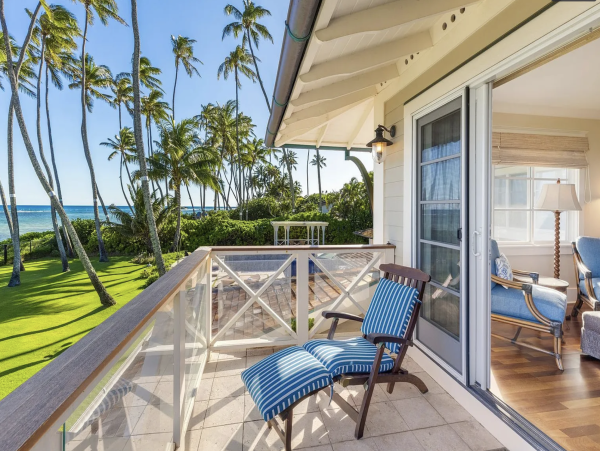 Private Exclusive Oahu Beachfront Estate- Main House Plus Carriage  House