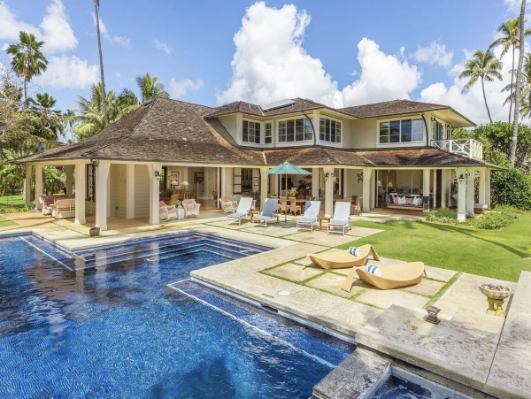 Private Exclusive Oahu Beachfront Estate- Main House Plus Carriage  House