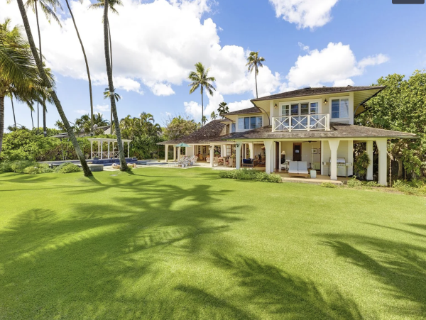 Private Exclusive Oahu Beachfront Estate- Main House Plus Carriage  House