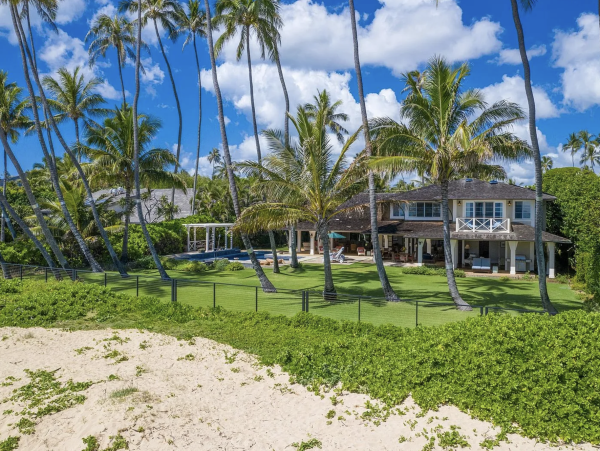 Private Exclusive Oahu Beachfront Estate- Main House Plus Carriage  House