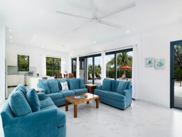 Turks and Caicos Vacation Home + Two Studios Sleeps 16 Guests