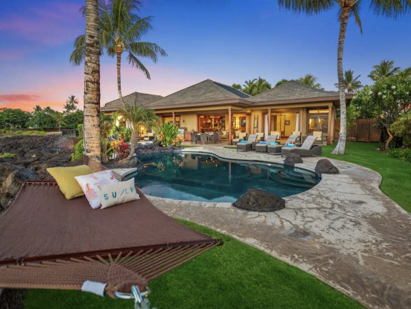 Big Island Gold Coast Luxury Oceanfront Estate