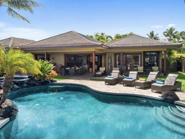 Big Island Gold Coast Luxury Oceanfront Estate