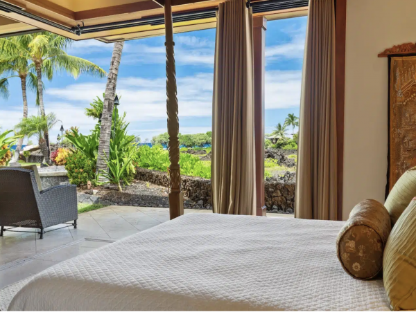 Big Island Gold Coast Luxury Oceanfront Estate