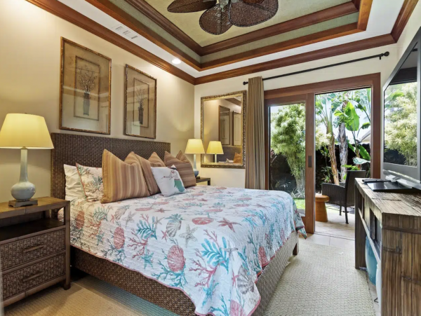Big Island Gold Coast Luxury Oceanfront Estate