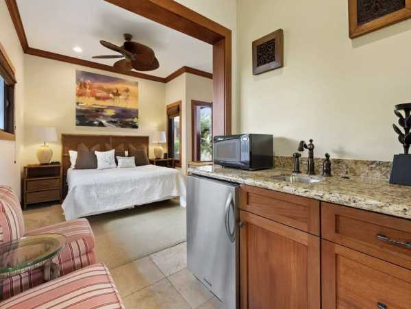 Big Island Gold Coast Luxury Oceanfront Estate