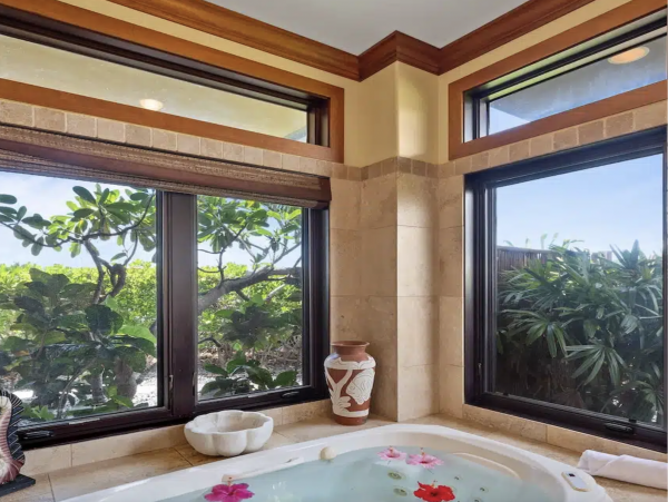 Big Island Gold Coast Luxury Oceanfront Estate