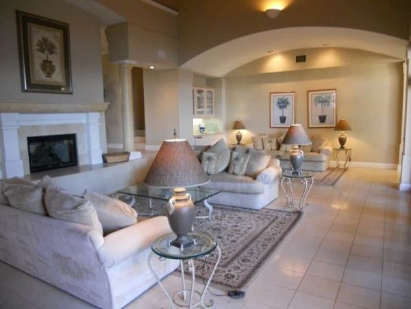 Five Bedroom Exceptional Beachfront Home in Napili