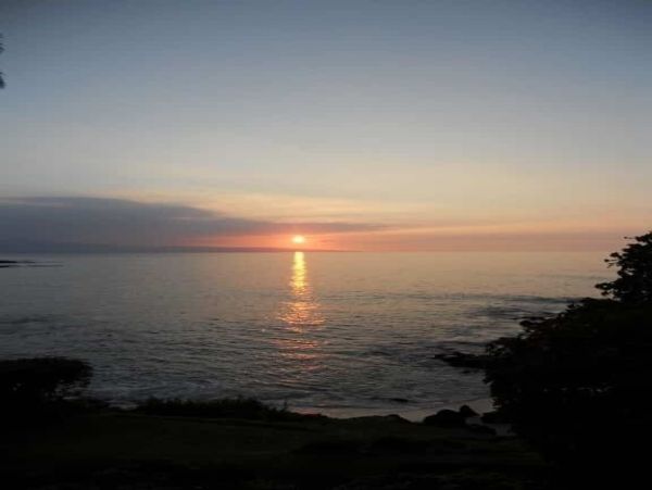 Five Bedroom Exceptional Beachfront Home in Napili
