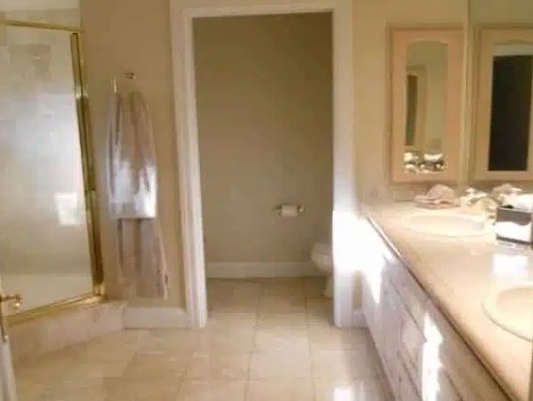 Five Bedroom Exceptional Beachfront Home in Napili