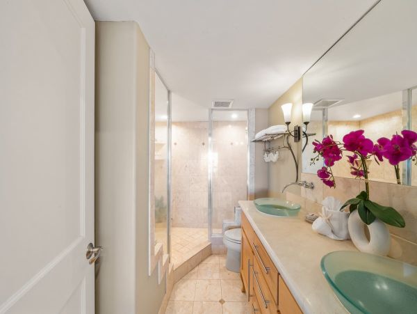 Luxury Kahana Maui Vacation Rental  Ocean View 2-Bedroom Condo