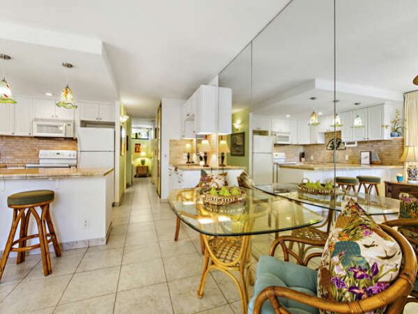 Kahana Lovely Beach Vacation Condo