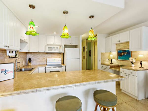 Kahana Lovely Beach Vacation Condo