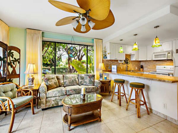 Kahana Lovely Beach Vacation Condo