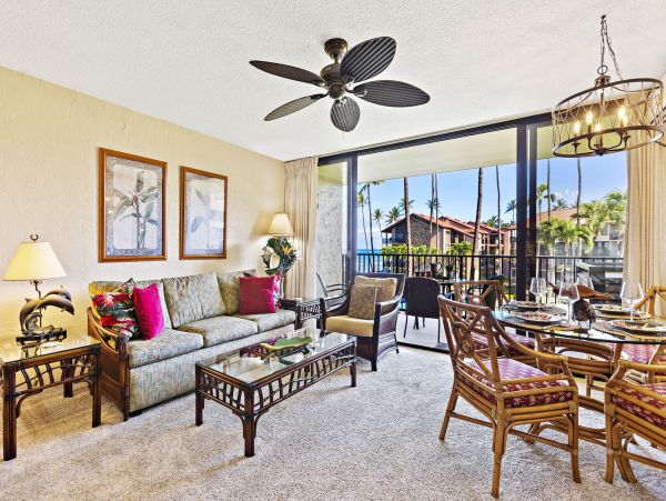 Tropical Vacation Condo with Stunning Views