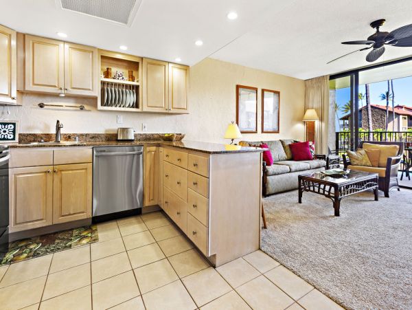 Tropical Vacation Condo with Stunning Views