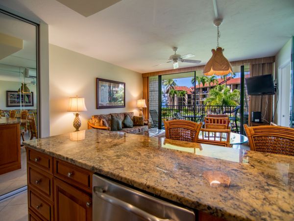 Ocean Views From Maui beach Condo